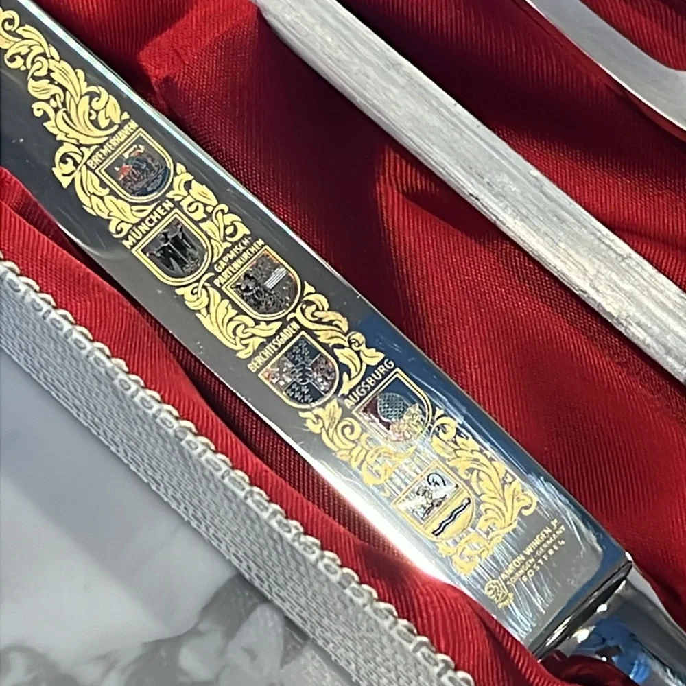 Anton Wingen Jr. Carving Set - Picture 2 of 10